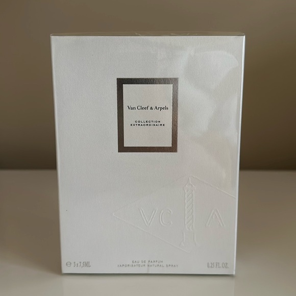 Van Cleef & Arpels Other - Van Cleef and Arpels Gift Set